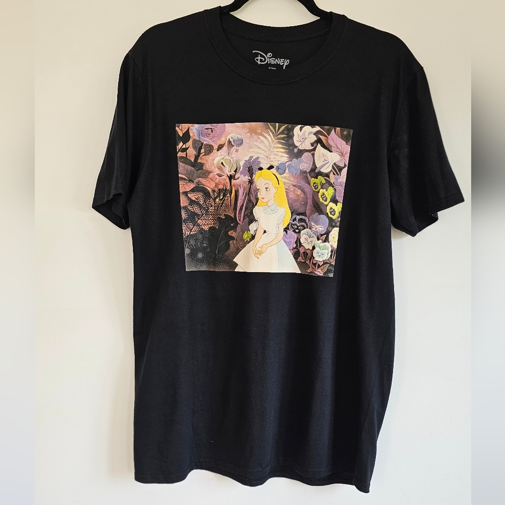 NWT Pretty Little Thing Disney Alice in Wonderland Oversized Shirt M - Picture 2 of 7